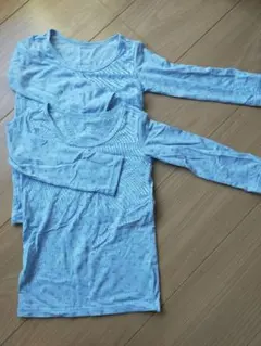 UNIQLOヒートテック長袖インナー2枚セット　90cm