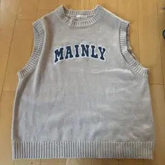 NICE CLAUP グレー ニットベスト MAINLY刺繍のサムネイル