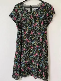 Jocomomola ホコモモラ　花柄ノースリーブワンピース