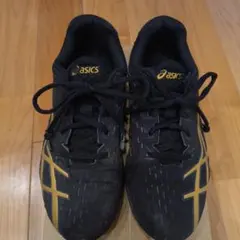 アシックス　シューズ