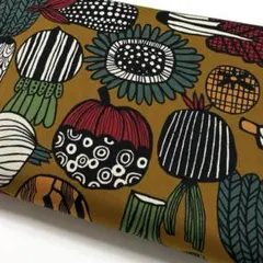 大特価‼️ハギレ 野菜 北欧柄ベジタブル  ダークマスタード オックス地