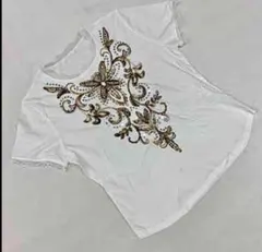 BRODIAEA Tシャツ 半袖 ホワイト ビジュー装飾 エスニック柄 おしゃれ