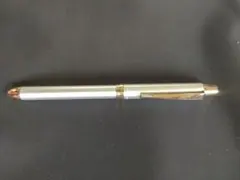 PILOTの多機能ペン「2+1 リッジ」