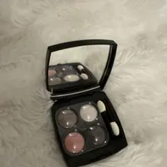 CHANEL レ キャトル オンブル 202 ティセ カメリアのサムネイル