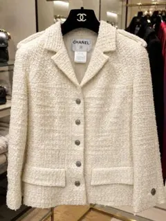 【美品】CHANEL シャネル 06C ツイードジャケット36のサムネイル
