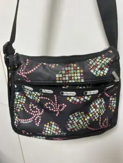 LeSportsac カラフルショルダーバッグ