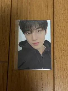 Connect ミンギュ トレカ ピアス