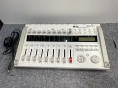 Item thumbnail for item 8db908e4-dbcd-4c39-a17a-45b9f7397f73