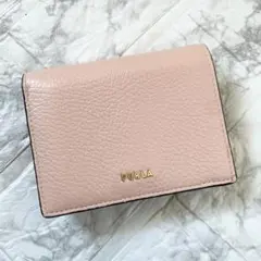 極美品✨FURLA フルラ　二つ折り財布　コンパクトウォレット　ピンク　ベージュ