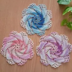 No.163　レース編み　ドイリー　コースター　ハンドメイド