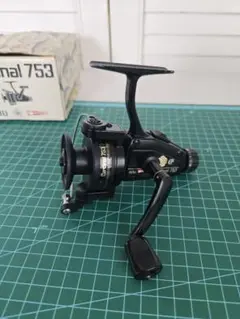 リール ABU Cardinal 753 s-l400.jpg