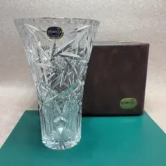 Bohemian Glass　ボヘミアングラス花瓶 A５０８