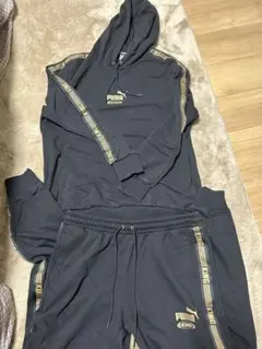 Item thumbnail for item b9f70eef-5a34-4a86-949b-27439b5150f3