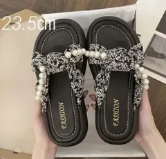 サンダル　厚底　リボン　パール　白黒模様　ホワイト厚底　23.5㎝