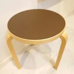 artek アルテック スツール 60 リノリウム コーヒー【廃盤色】のサムネイル