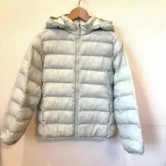 ライトウォームパデットパーカ