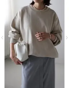 ボンジュールサガン、オーバーサイズダンボールニットプルオーバー　アイボリー