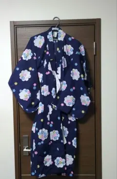 【浴衣130】花柄ネイビー浴衣 &帯と巾着セット