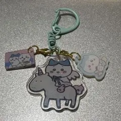 ちいかわ　ハチワレ　キーホルダー