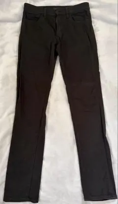 ユニクロ レギュラーフィットテーパードジーンズ ブラック 73cm