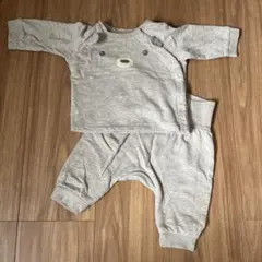 H&M前開きクマさん上下セット　ベージュ60〜70㎝