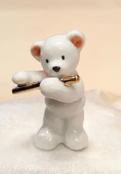 ドクロりんごが頭に乗った熊　陶人形 2025年最新】くまりんごの人気アイテム - メルカリ ドクロりんごが頭に