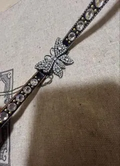 GUCCI バタフライクリスタルチョーカー ラインストーン - メルカリ