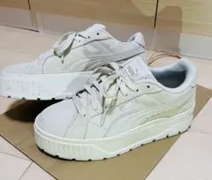 PUMA 厚底スニーカー ホワイト ベージュ24cm