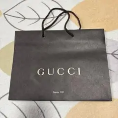 GUCCI ショップ袋 ショッパー 紙袋のサムネイル