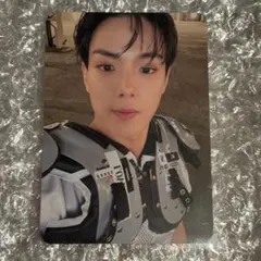 SHOWNU X HYUNGWON LOVE ME MDver ショヌ トレカ③ - メルカリ