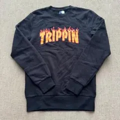 【人気】H&M DIVIDED スウェット 黒 XS 炎 TRIPPIN