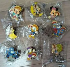 東京ディズニーリゾート　ピンバッジ　９コセット