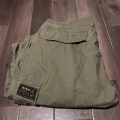 NIKE SB カーゴパンツ