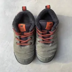 New Balance キッズ スニーカー オリーブグリーン　サイズ19センチ