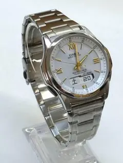 未使用品　時計　カシオ　WVA-M630　ソーラー