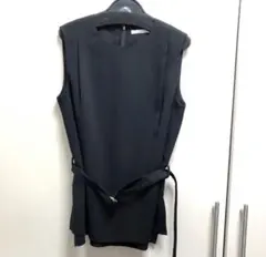 【OUVRAGE CLASSE】 ベルトツキノースリブラウスのサムネイル