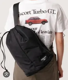 土日限定セール【新品】 NOMADIS DUFFLE バッグ ブラックのサムネイル