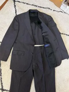 エルメネジルドゼニア　スーツ　セットアップ　ストライプ　グレーブラック　AB5