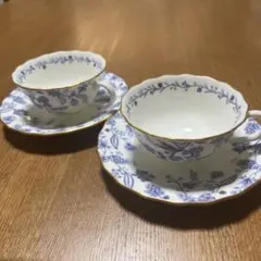 青い花柄 ティーカップ・ソーサー 2個セット