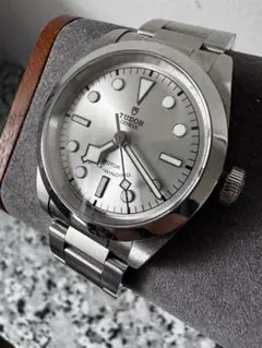 2026年最新】tudor ブラックベイ 36の人気アイテム - メルカリ