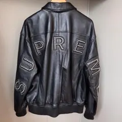 【早い者勝ち】 Studded Arc Logo Leather Jacketのサムネイル