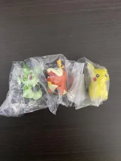 モンコレ ピカチュウ ニャオハ　ホーゲタ