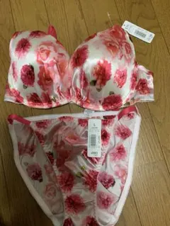 aimerfeelエメフィールE75 L花柄ブラショセット　ローズバラ白赤ピンク