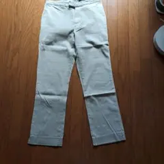 UNIQLO ストレートパンツ ベージュ色 57