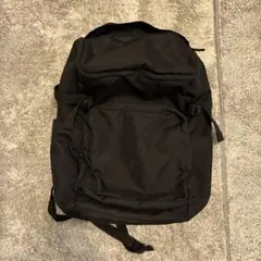 無印良品　上が大きく空くリュックのサムネイル