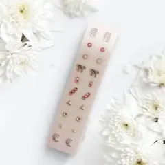 耳ツボジュエリー 20粒 ♡キラキラスターチャーム♡おまとめがお得です
