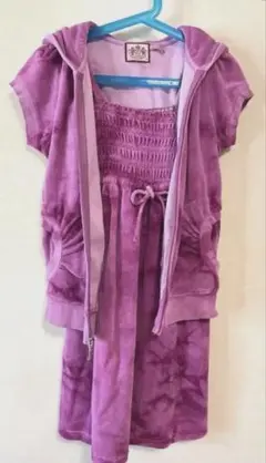 ⭐️Juicy Couture⭐️セットアップ 半袖パーカー&ワンピースのサムネイル