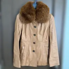 Burberry Blue Label ベージュファーコート 38 - メルカリ