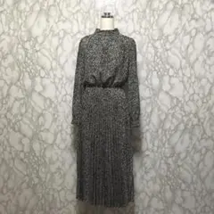 PLST プラステ　 デザインワンピース