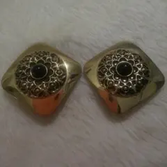 ビンテージ風 ゴールドメッキ スクエア イヤリング